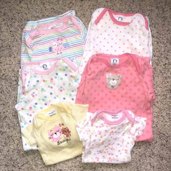 gerber onesies with mitten cuffs